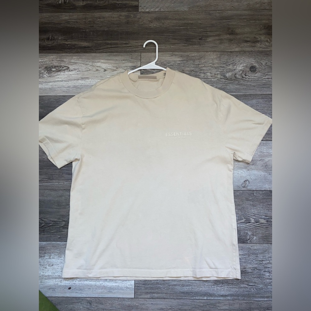 USED ESSENTIALS FEAR OF GOD SHIRT